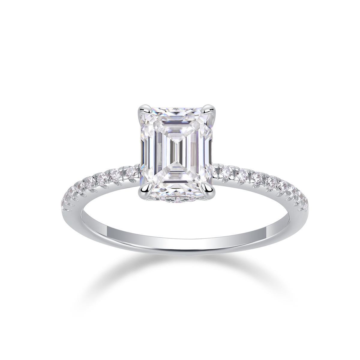 Women's 2-Carat Simple S925 Moissanite Engagement Ring